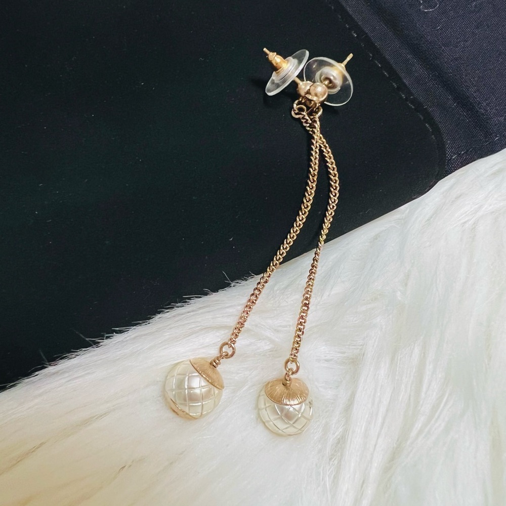 Chanel CC logo Gold Long Drop Quilted Pearl Dangle Earrings
